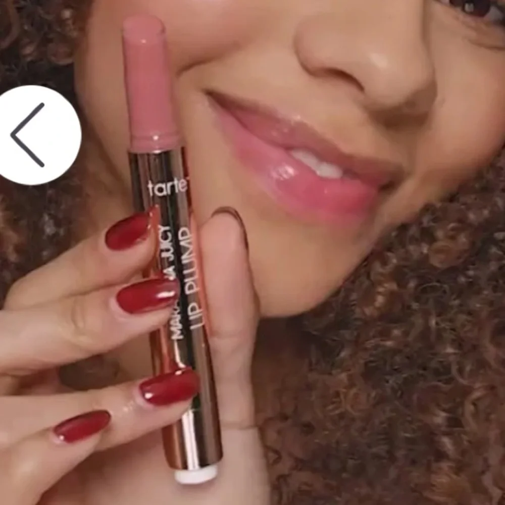 Tarte Maracuja Juicy Lip Plump - Soft dusty, orange shade chai (full size stick